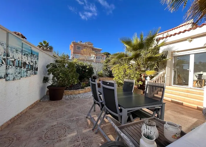 Prázdninový dům Costa Blanca Poolside Bliss